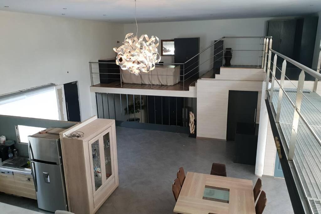 Gite Des Vernizeaux Le Creusot Bagian luar foto