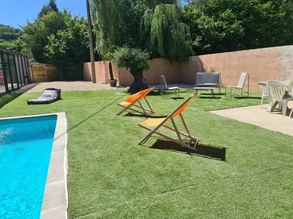 Gite Des Vernizeaux Le Creusot Bagian luar foto