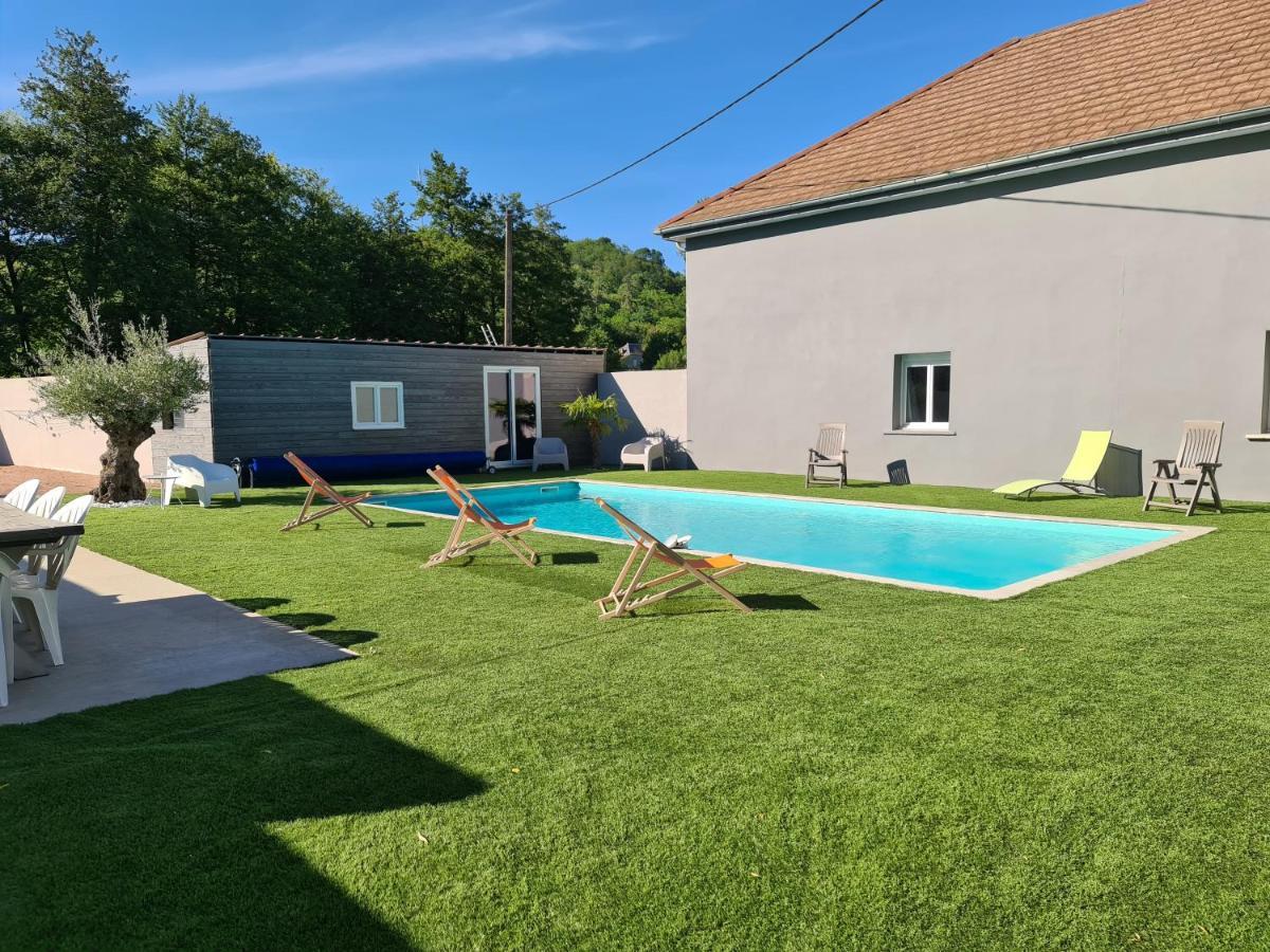 Gite Des Vernizeaux Le Creusot Bagian luar foto