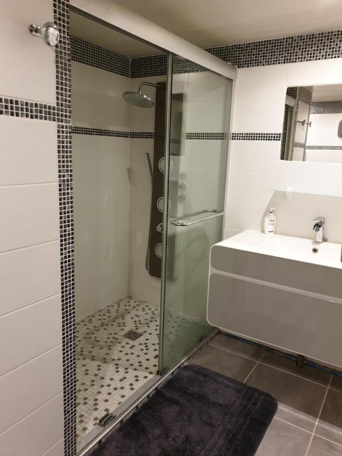 Gite Des Vernizeaux Le Creusot Bagian luar foto